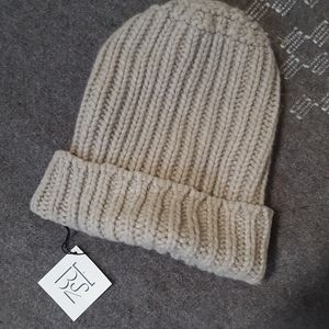 Baserange Merino Beanie